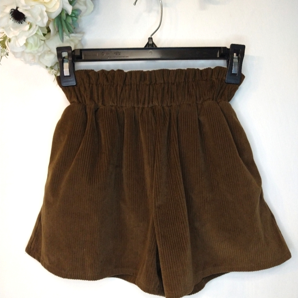 Dizzy Lizzy Brown High Waisted Velour Paper Bag Trouser Shorts